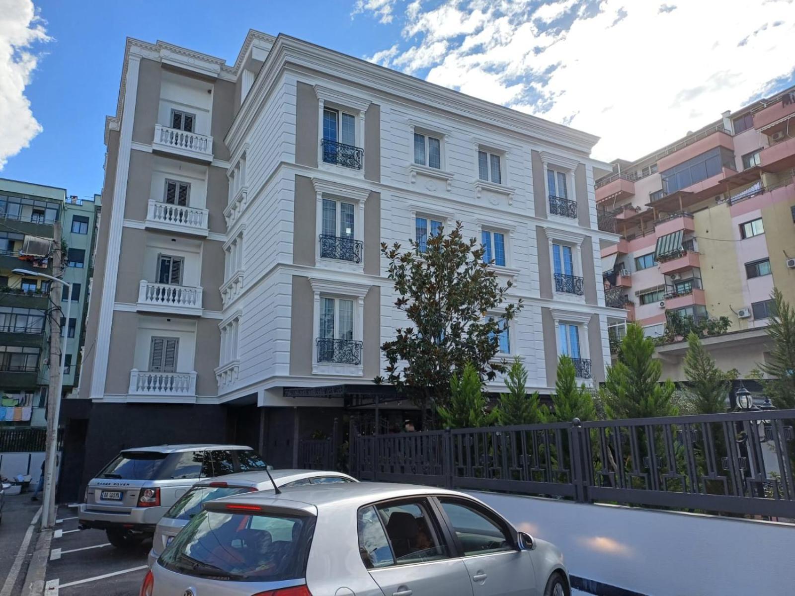 Oxygen Boutique Hotel Тирана Екстер'єр фото