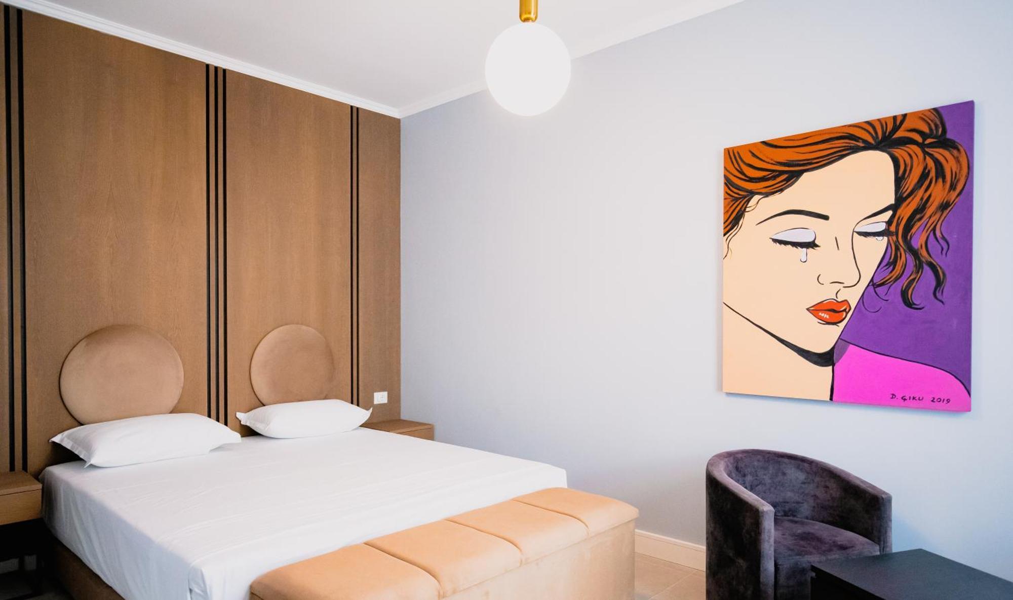 Oxygen Boutique Hotel Тирана Екстер'єр фото